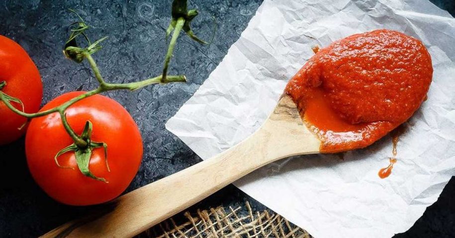 Aprenda a fazer polpa ou molho de tomate caseiro