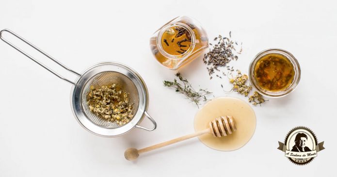 Aprenda a fazer mel aromático com flores, especiarias e ervas aromáticas