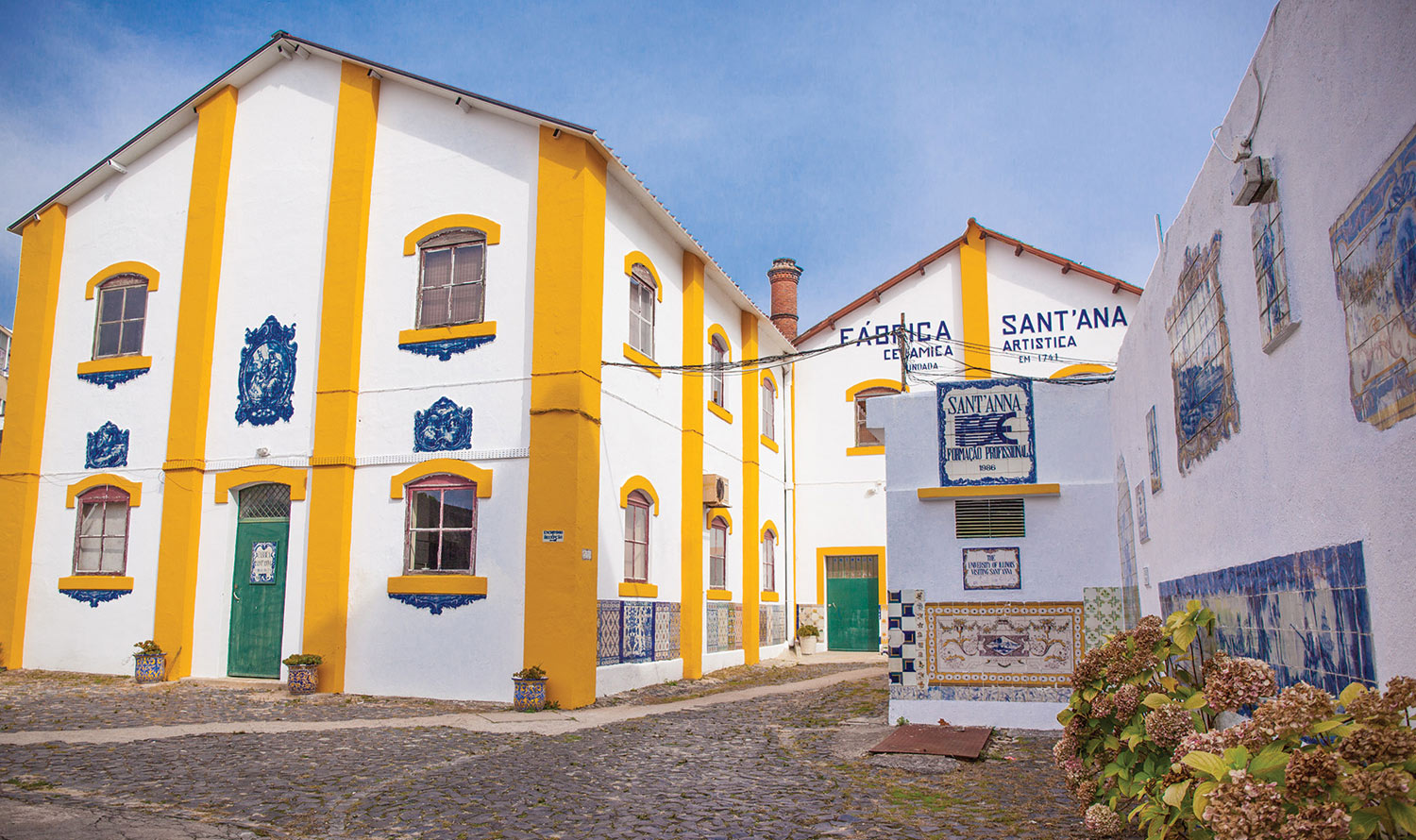 Azulejos - Os melhores locais onde pode apreciar esta arte tão portuguesa!
